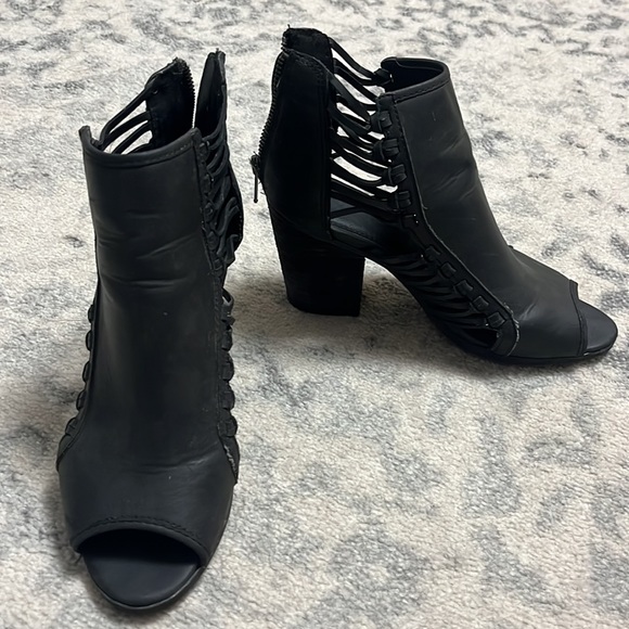 Peep toe gladiator heel - Picture 3 of 7